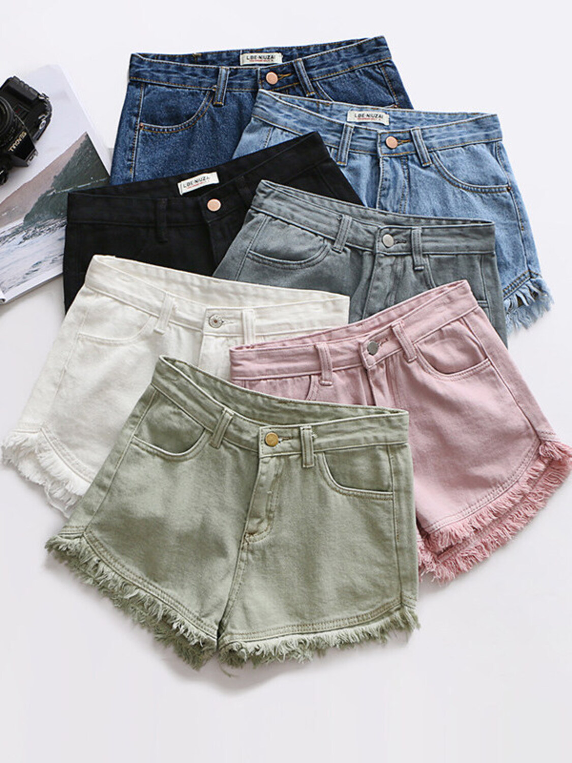 Женские джинсовые шорты с высо – обзор и цена Shorts Denim Frayed
